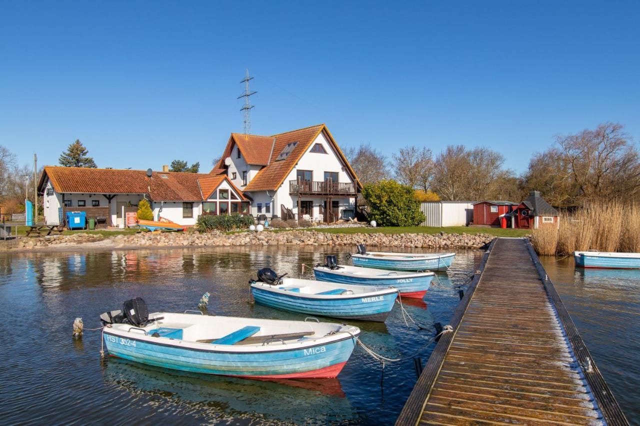 Pension Zur Wittower Faehre Hotel Wiek auf Rügen Exterior foto