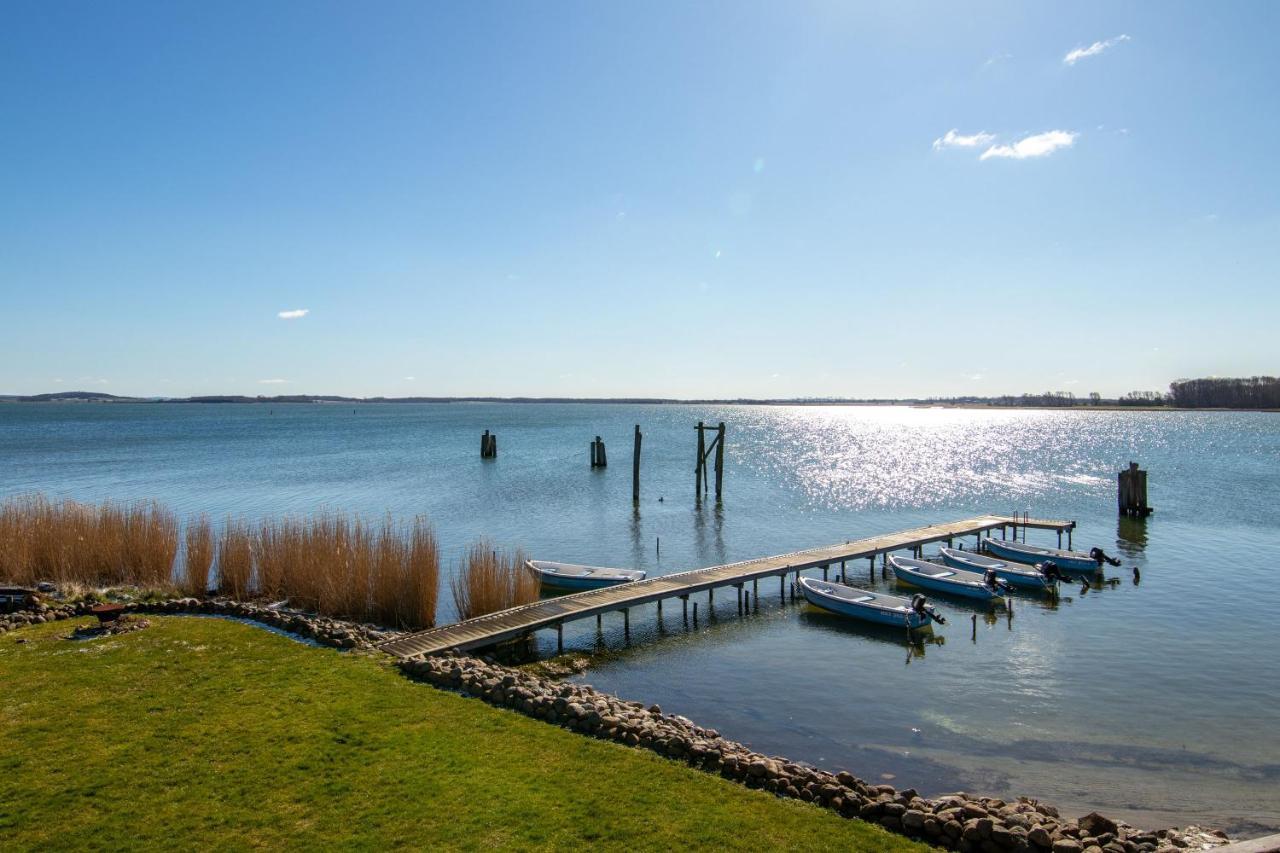 Pension Zur Wittower Faehre Hotel Wiek auf Rügen Exterior foto