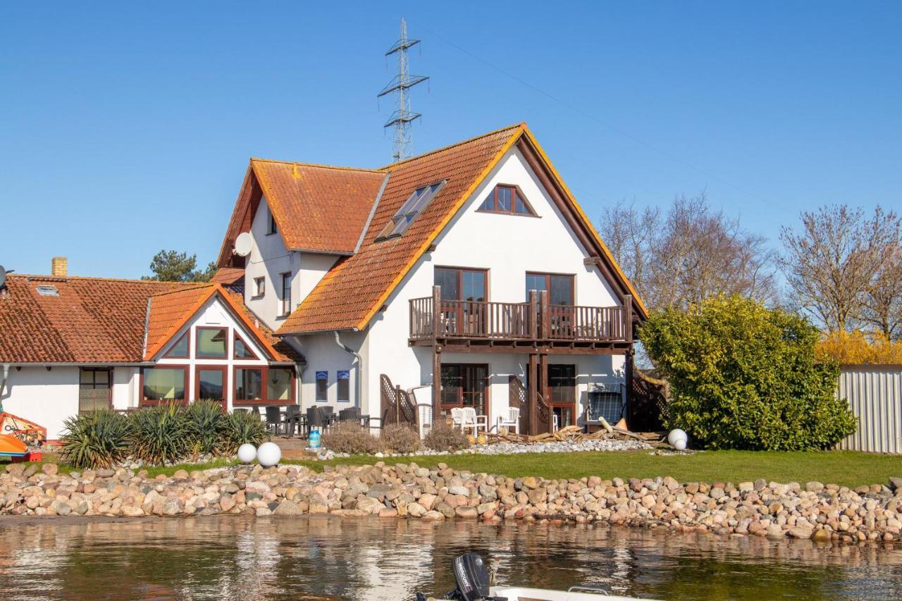 Pension Zur Wittower Faehre Hotel Wiek auf Rügen Exterior foto